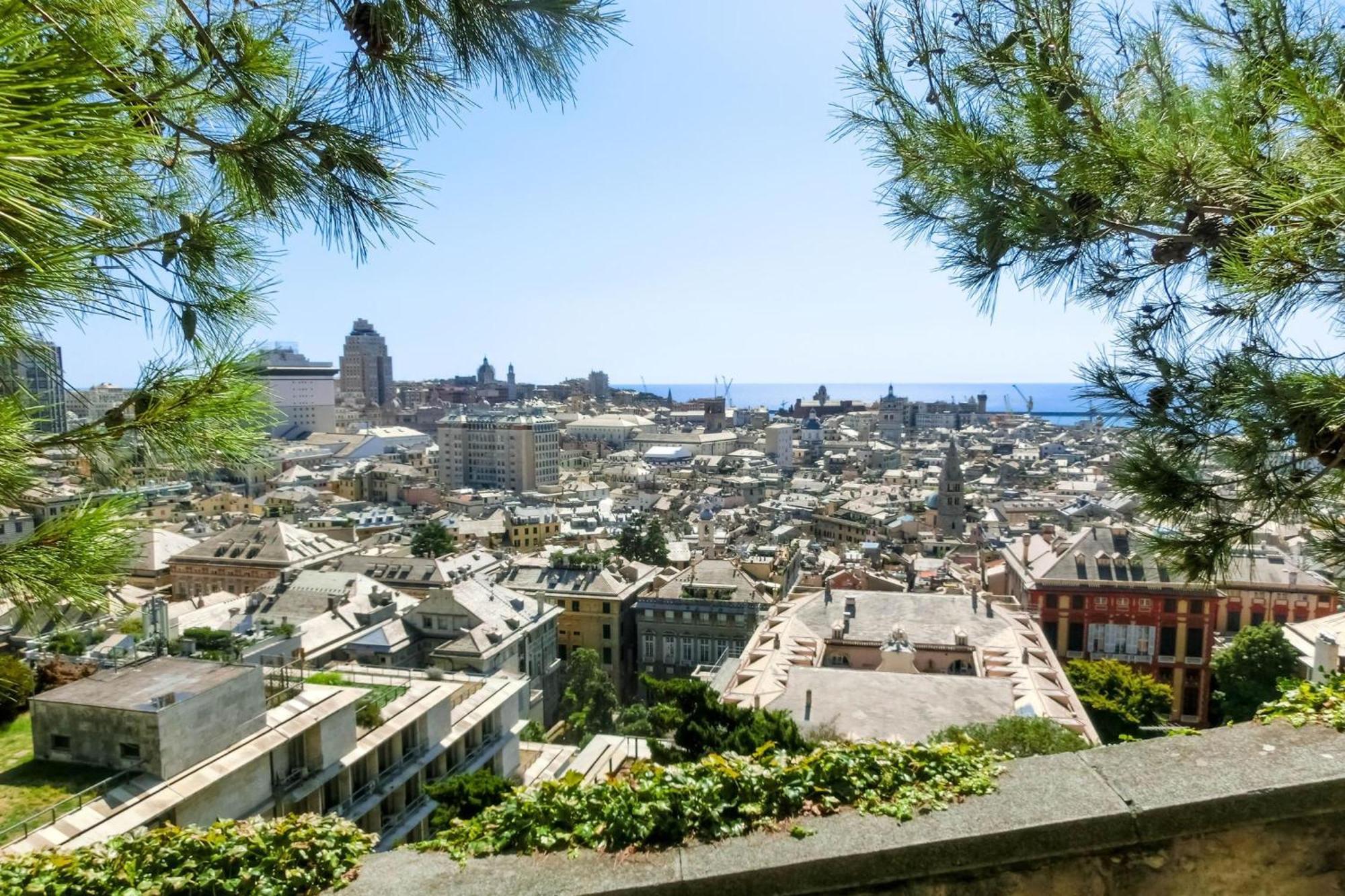 House Rondinella Center - Happy Genua